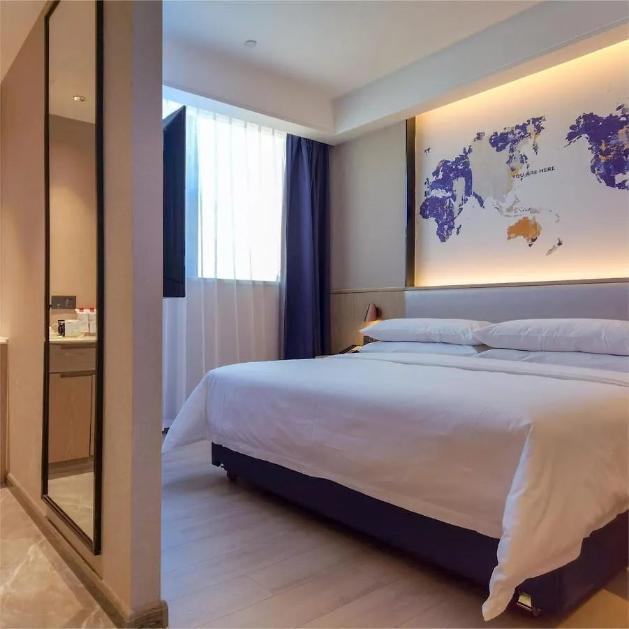 Kyriad Hotel Luoyang Longmen Railway Station 4*, Luoyang (Henan)